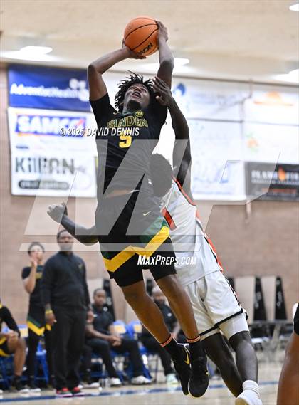 Thumbnail 3 in Vanden vs. Pacifica Christian (Meet in the Middle Classic) photogallery.