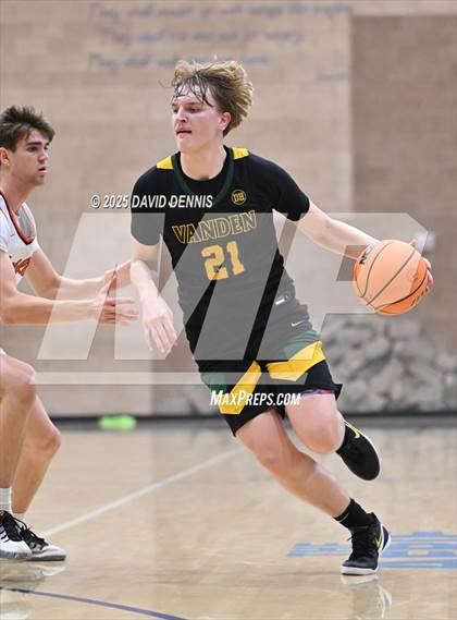 Thumbnail 3 in Vanden vs. Pacifica Christian (Meet in the Middle Classic) photogallery.