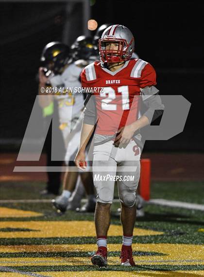 Thumbnail 3 in Canandaigua Academy vs. Victor photogallery.