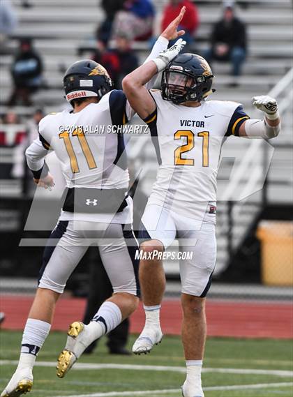 Thumbnail 3 in Canandaigua Academy vs. Victor photogallery.