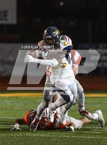 Thumbnail 3 in Canandaigua Academy vs. Victor photogallery.