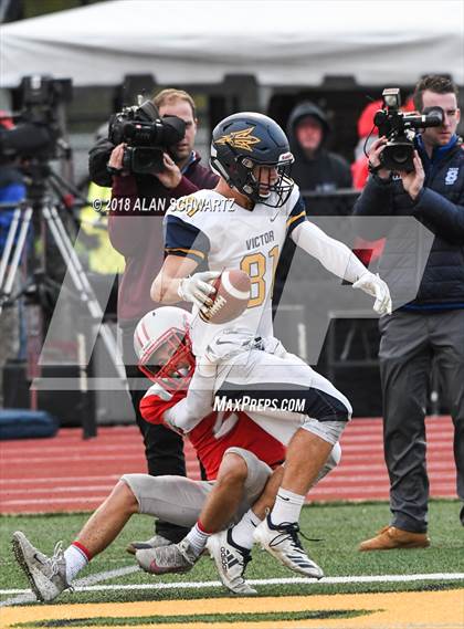 Thumbnail 3 in Canandaigua Academy vs. Victor photogallery.