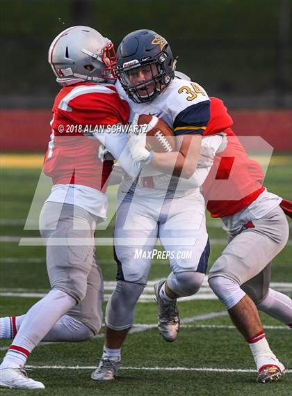 Thumbnail 3 in Canandaigua Academy vs. Victor photogallery.