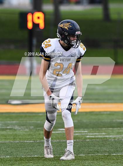 Thumbnail 3 in Canandaigua Academy vs. Victor photogallery.