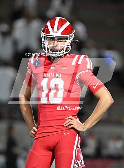 Thumbnail 2 in Servite @ Mater Dei photogallery.