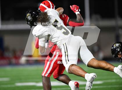 Thumbnail 3 in Servite @ Mater Dei photogallery.