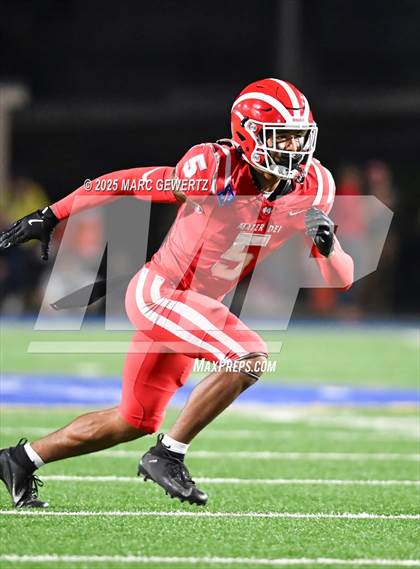 Thumbnail 1 in Servite @ Mater Dei photogallery.