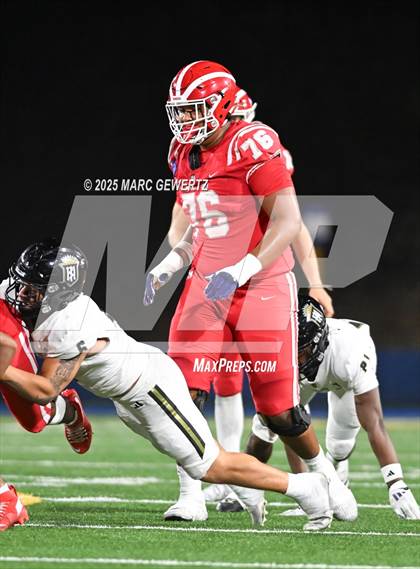 Thumbnail 3 in Servite @ Mater Dei photogallery.