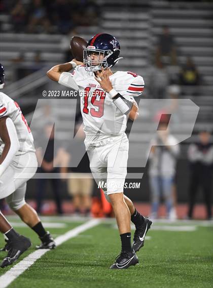 Thumbnail 1 in Yorba Linda @ Villa Park photogallery.