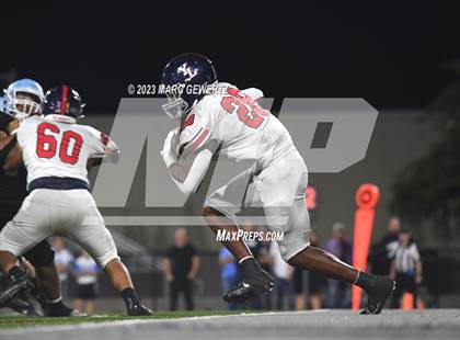 Thumbnail 1 in Yorba Linda @ Villa Park photogallery.