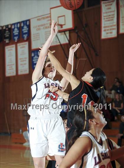 Thumbnail 2 in South Pasadena vs. La Salle photogallery.