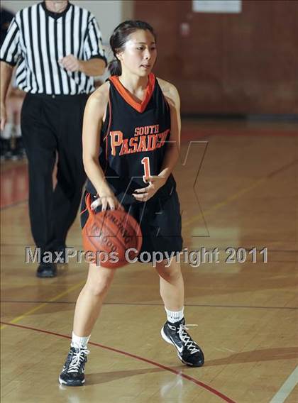 Thumbnail 1 in South Pasadena vs. La Salle photogallery.