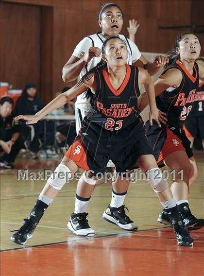 Thumbnail 1 in South Pasadena vs. La Salle photogallery.