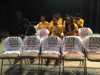 Thumbnail 1 in Wenonah TOC Ceremony photogallery.