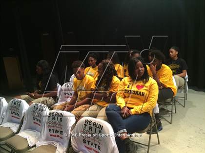 Thumbnail 3 in Wenonah TOC Ceremony photogallery.