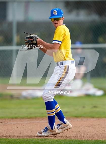 Thumbnail 1 in Cosumnes Oaks @ Del Campo photogallery.