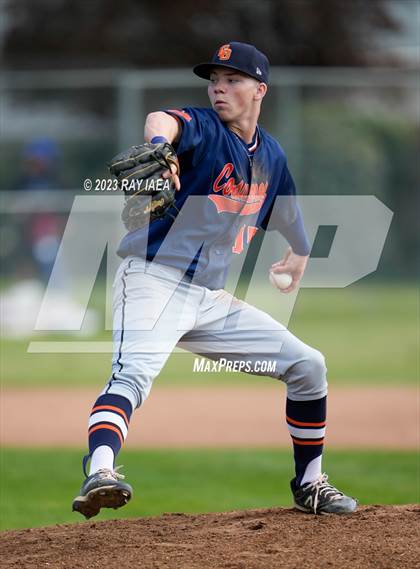Thumbnail 1 in Cosumnes Oaks @ Del Campo photogallery.