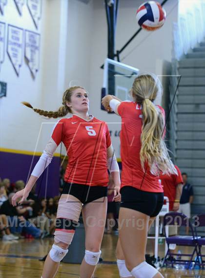 Thumbnail 1 in Dana Hills vs. Orange Lutheran (Durango Fall Classic) photogallery.