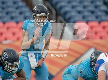 Thumbnail 2 in Cherry Creek vs. Valor Christian (CHSAA 5A Final) photogallery.
