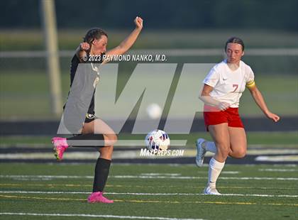 Thumbnail 3 in Wapahani @ Lapel photogallery.