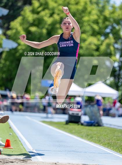 Thumbnail 2 in USHAA 6A Finals (Long Jump) photogallery.