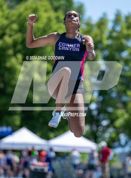 Thumbnail 2 in USHAA 6A Finals (Long Jump) photogallery.