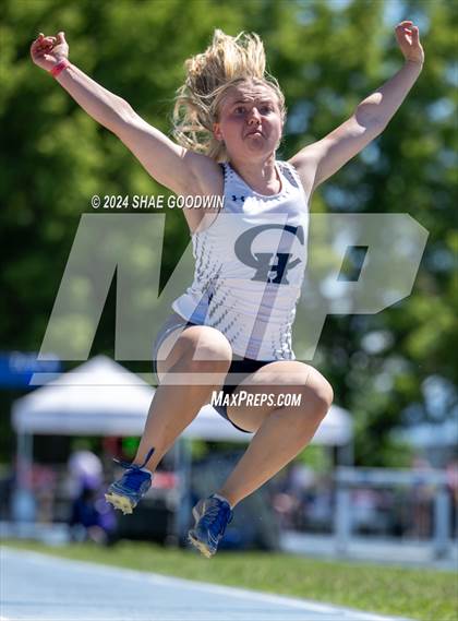Thumbnail 3 in USHAA 6A Finals (Long Jump) photogallery.