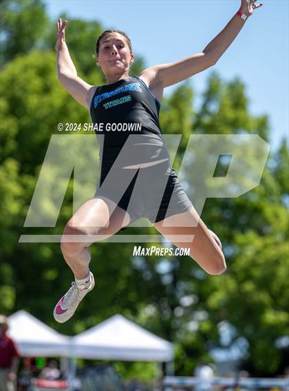 Thumbnail 2 in USHAA 6A Finals (Long Jump) photogallery.