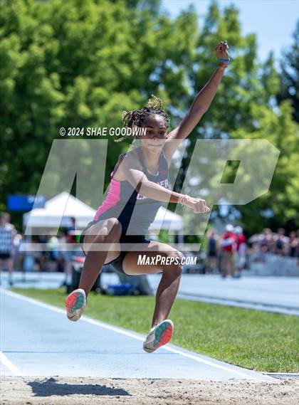 Thumbnail 1 in USHAA 6A Finals (Long Jump) photogallery.