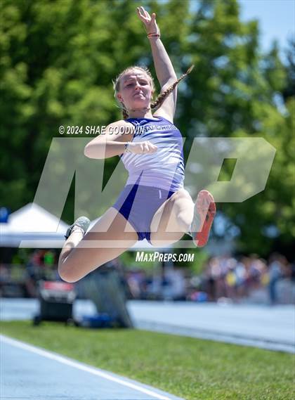 Thumbnail 2 in USHAA 6A Finals (Long Jump) photogallery.