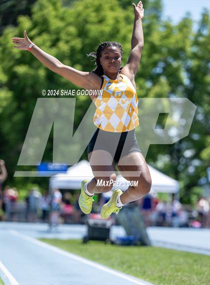 Thumbnail 2 in USHAA 6A Finals (Long Jump) photogallery.