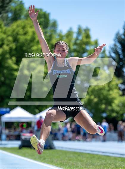 Thumbnail 2 in USHAA 6A Finals (Long Jump) photogallery.