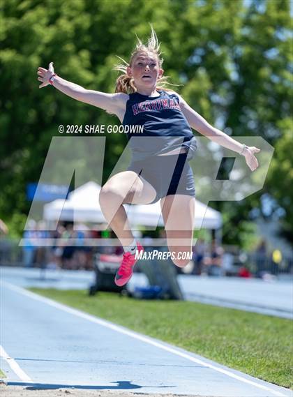 Thumbnail 3 in USHAA 6A Finals (Long Jump) photogallery.