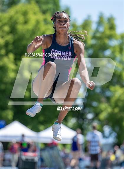 Thumbnail 1 in USHAA 6A Finals (Long Jump) photogallery.