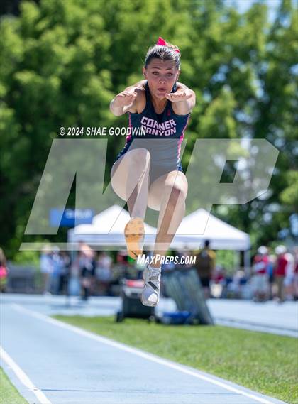 Thumbnail 2 in USHAA 6A Finals (Long Jump) photogallery.
