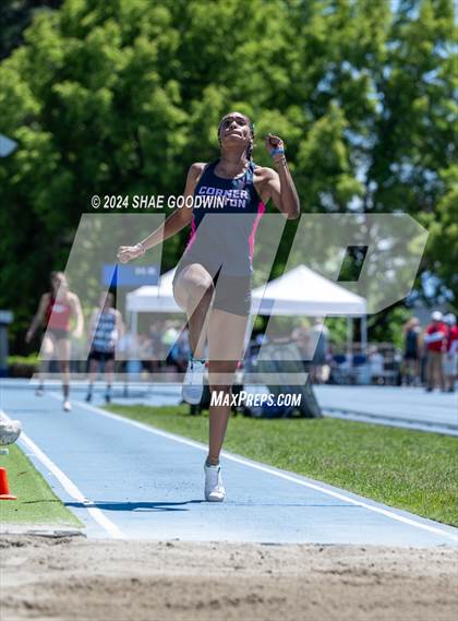 Thumbnail 1 in USHAA 6A Finals (Long Jump) photogallery.