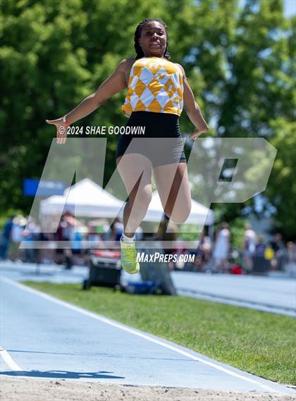Thumbnail 1 in USHAA 6A Finals (Long Jump) photogallery.