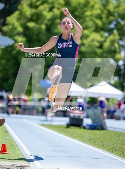 Thumbnail 1 in USHAA 6A Finals (Long Jump) photogallery.