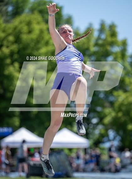 Thumbnail 2 in USHAA 6A Finals (Long Jump) photogallery.
