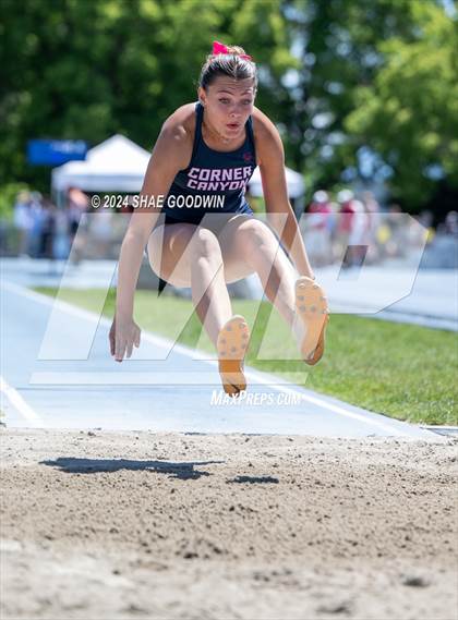Thumbnail 2 in USHAA 6A Finals (Long Jump) photogallery.