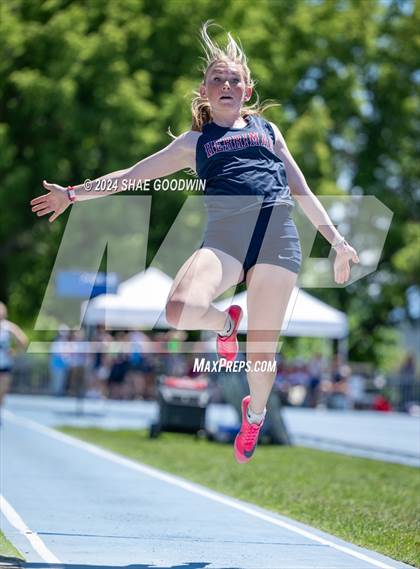 Thumbnail 1 in USHAA 6A Finals (Long Jump) photogallery.