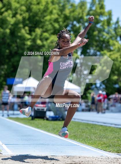 Thumbnail 2 in USHAA 6A Finals (Long Jump) photogallery.