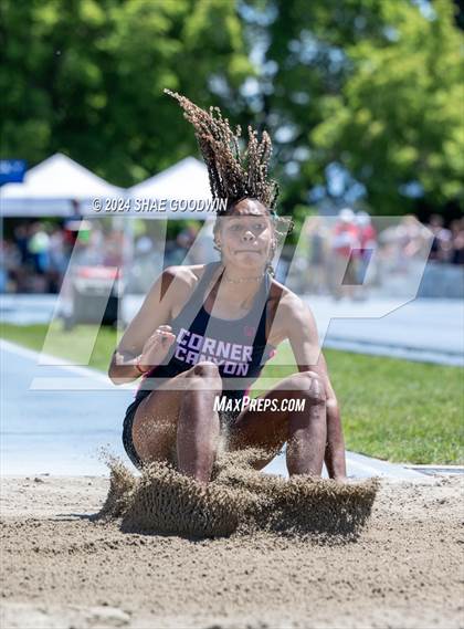 Thumbnail 3 in USHAA 6A Finals (Long Jump) photogallery.