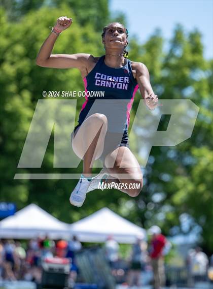 Thumbnail 3 in USHAA 6A Finals (Long Jump) photogallery.
