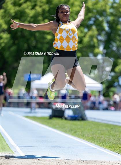 Thumbnail 2 in USHAA 6A Finals (Long Jump) photogallery.