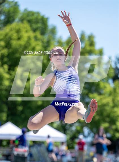 Thumbnail 2 in USHAA 6A Finals (Long Jump) photogallery.