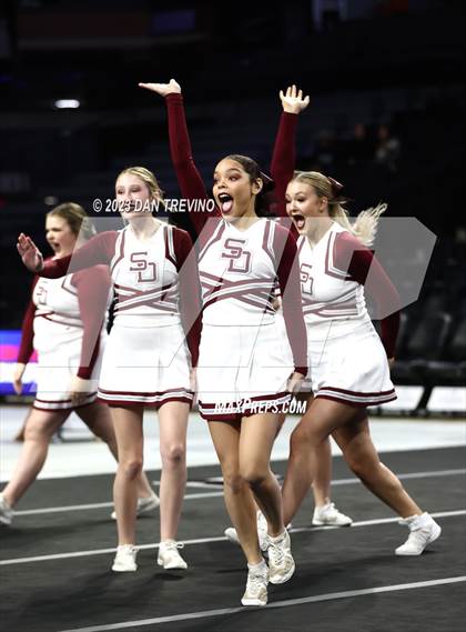 Thumbnail 3 in VHSL State Cheer Competition (Class 2) photogallery.