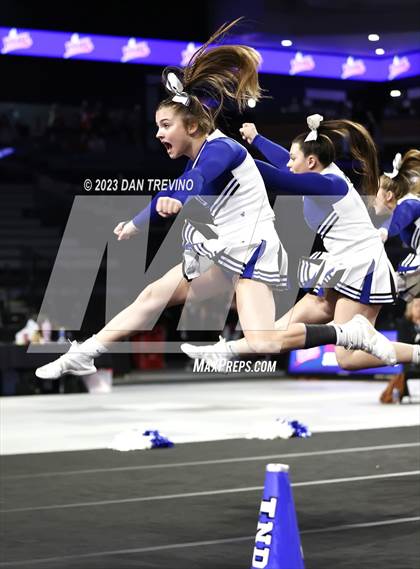 Thumbnail 1 in VHSL State Cheer Competition (Class 2) photogallery.