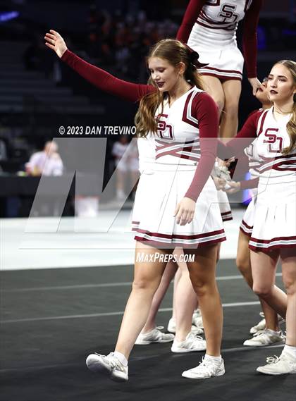 Thumbnail 2 in VHSL State Cheer Competition (Class 2) photogallery.