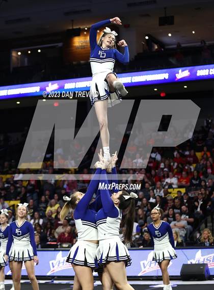 Thumbnail 3 in VHSL State Cheer Competition (Class 2) photogallery.